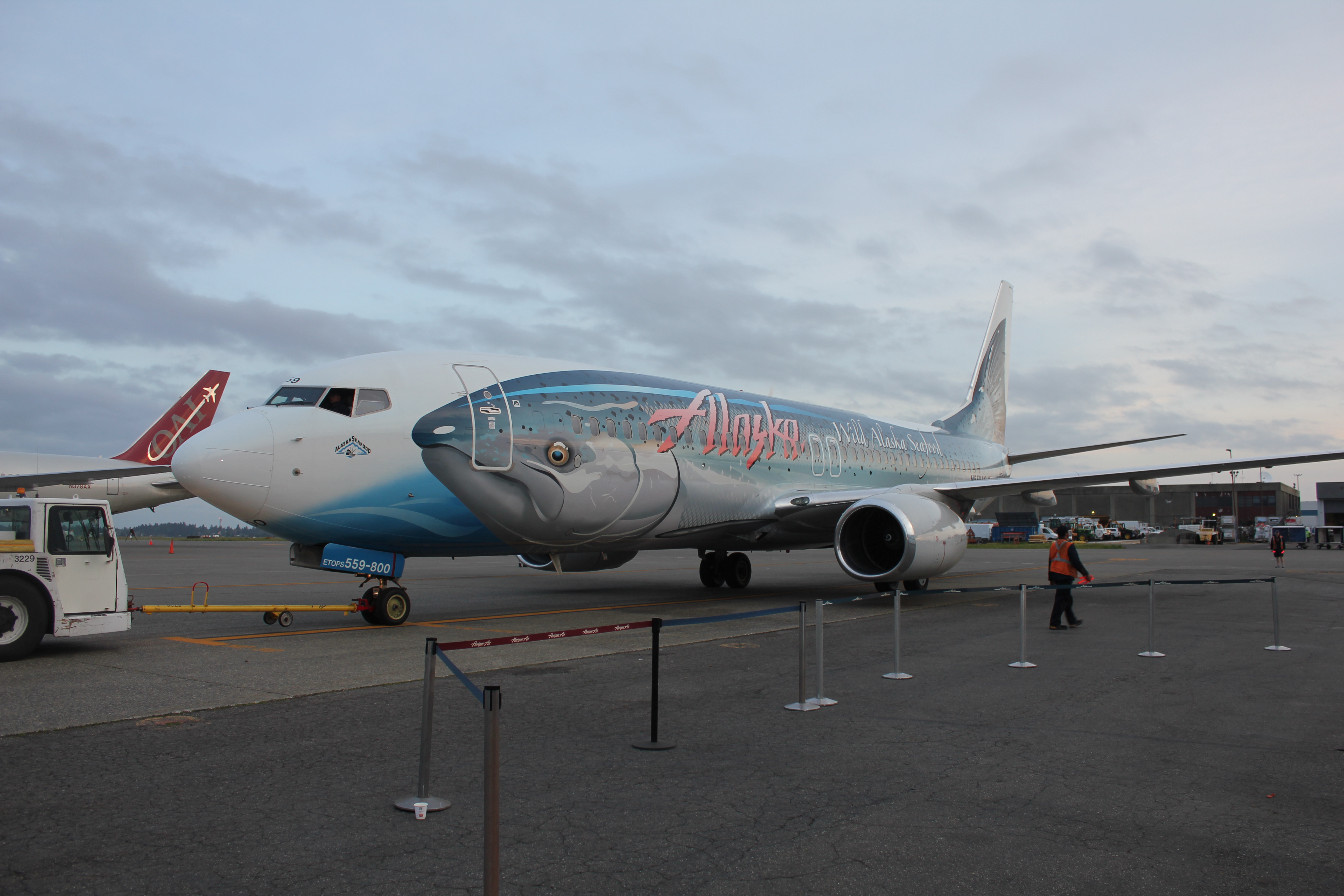 Alaska Airlines Celebrates The First Copper River Salmon of 2014