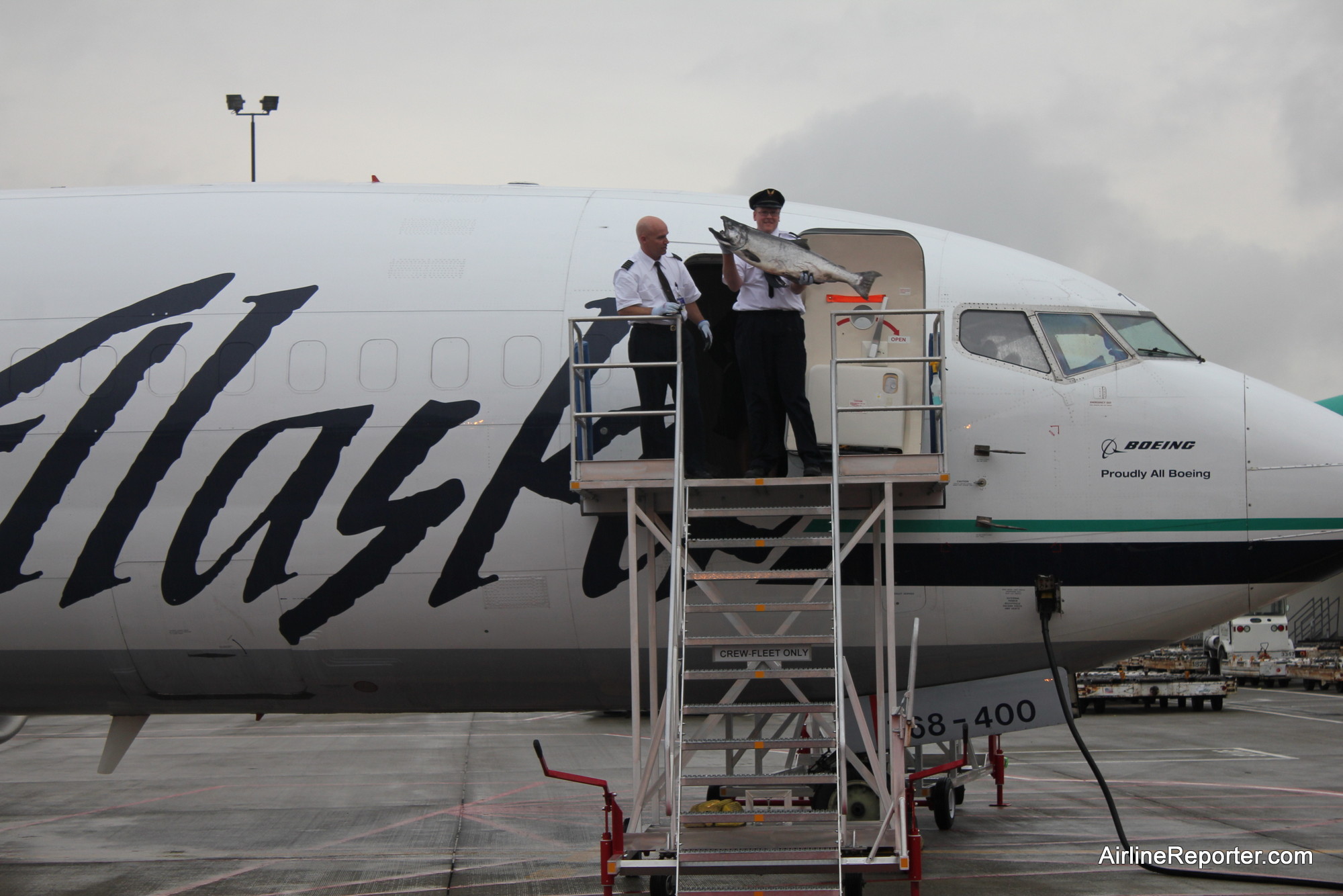 Alaska Airlines Flies in the First Copper River Salmon of 2013