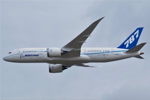 Boeing 787 Dreamliner at Farnborough (click for larger)