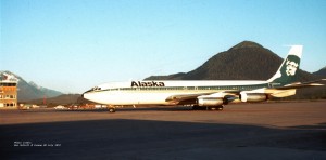 N724PA with green/gold livery with Eskimo on the tail. Photo by Ron Suttell
