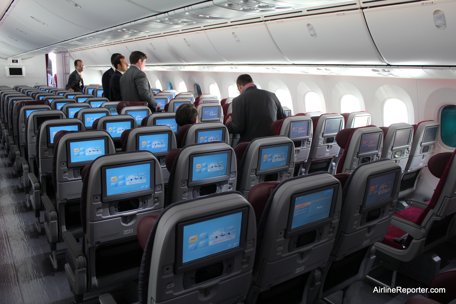 Farnborough: Taking a Look at Qatar’s Boeing 787 Dreamliner