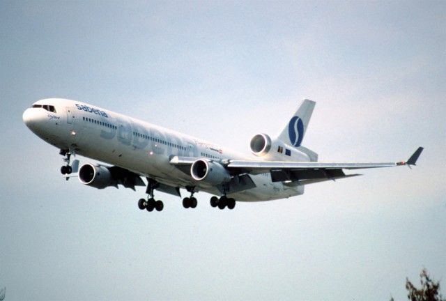 A Sabena MD-11 coming in for landing at Zurich - Image: Aero Icarus | Flickr CC