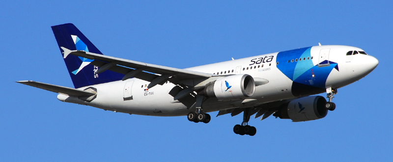 Schabak 3551506 Airbus A310-304 SATA Air Azores CS-TKI in 1:600 scale 