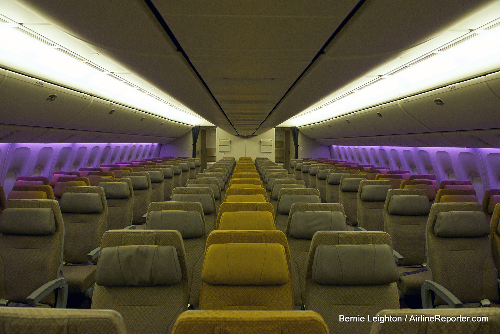 Inside Look 9 Vs 10 Abreast Economy Seating In The 777