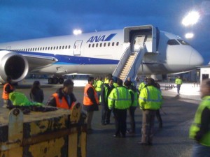 ZA002 Boeing workers around ZA002 before the test flight today.