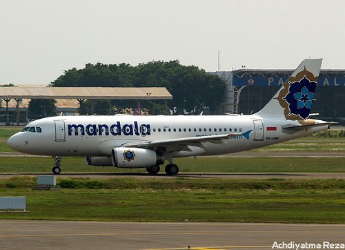 Mandala Airlines Airbus A319-100 PK-RMF