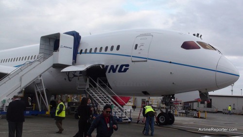 Boeing 787 Dreamliner ZA003 at Paine Field