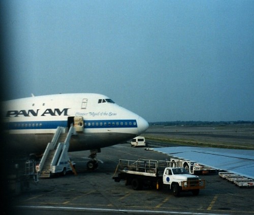 Pan Am Boeing 747-100 Maid of the Seas N739PA
