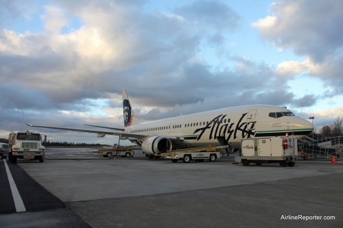 Alaska Airlines Boeing 737-800 at Bellingham.