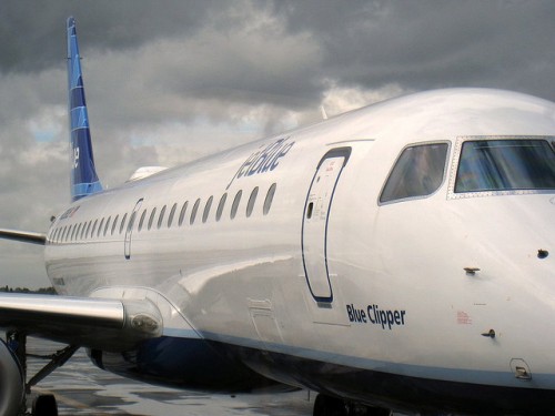 JetBlue ERJ-190 (N238JB) "Blue CLipper"