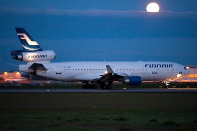 Finnair MD-11 (OH-LGB) taking off in the moon light