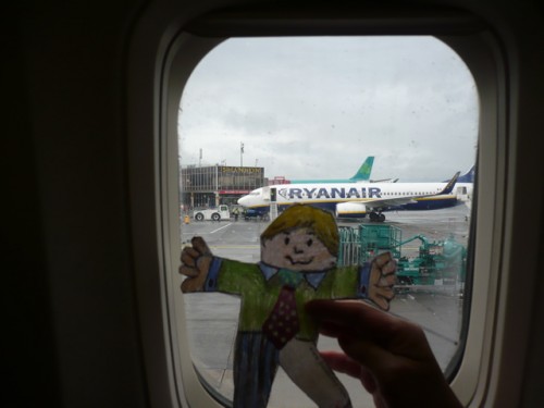 Amy's family took this photo when flying from Shannon to Paris. When sending the photo, Dorothy (Amy's mom) points out the Aerlingas plane in the background, which was going to the same destination and cost 3-4 times.