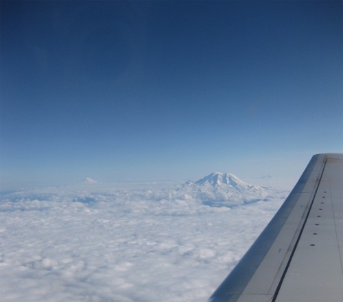 Can you see Mount Adams, Mount Rainier and Mount St Helens in this photo taken from an Alaska Airlines flight?