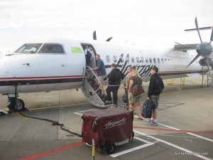 Me about to board the Q400 in Seattle. I should have waved, presidential-style.