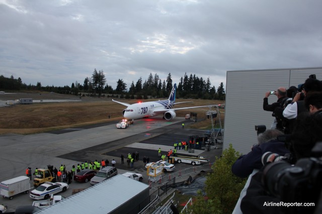 Media watches on as ANA's first 787 gets pushed back.