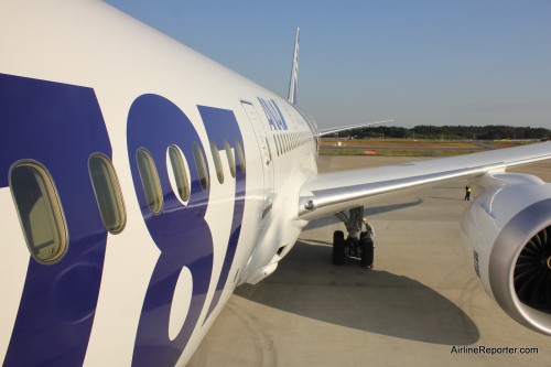 After landing back at Narita, I really did not want to get off the 787, but they made me.