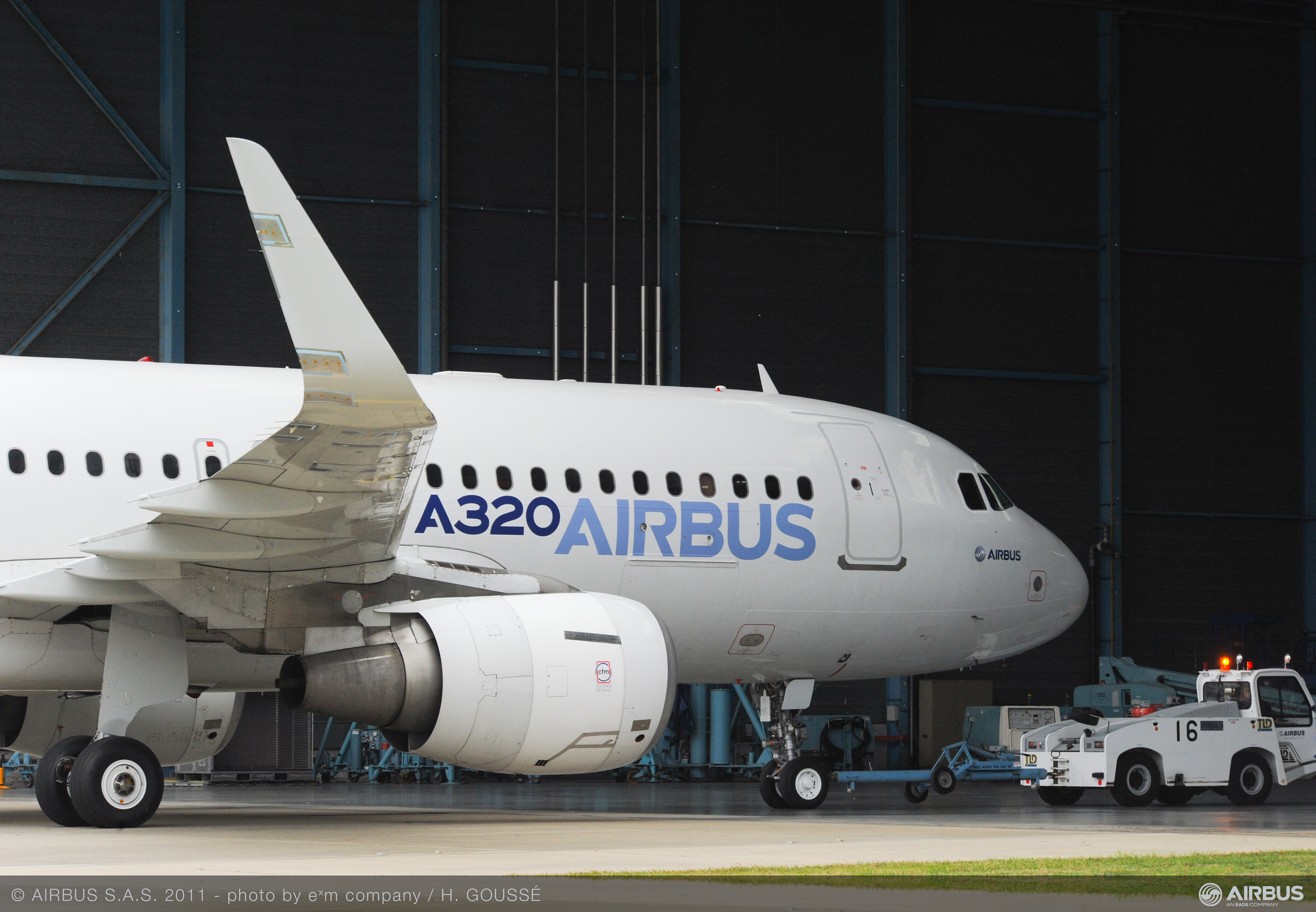 Эйрбас 320. Самолёт Airbus a320 Sharklets. Аэробус а320 Sharklets. Airbus а320 шарклет. Самолёт Airbus a320 Neo.