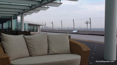 One of two observation decks at Terminal 2. Why can't the US have sweet decks like this?