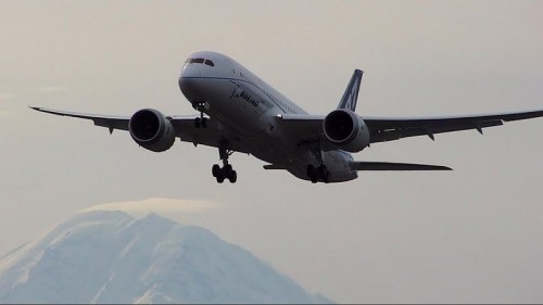 Could you imagine having your very own Boeing 787 Boeing Business Jet to fly around the world in? Photo: Liz Matzelle