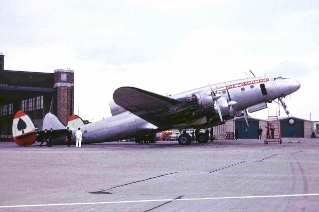 On July 2, 1966 this Lockheed Constellation (G-ALAL) had some weight issues. Photo by Ken Fielding. 
