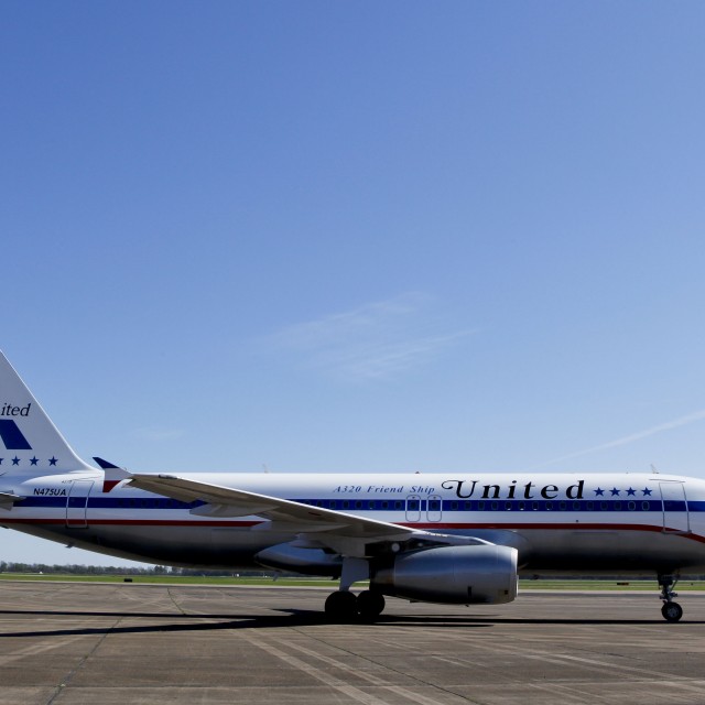 United Airlines new Retro Livery