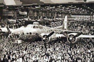 Employees gather with the 5000th Boeing B-17 made at Plant 2 in Seattle during WWll. Photo by Boeing.