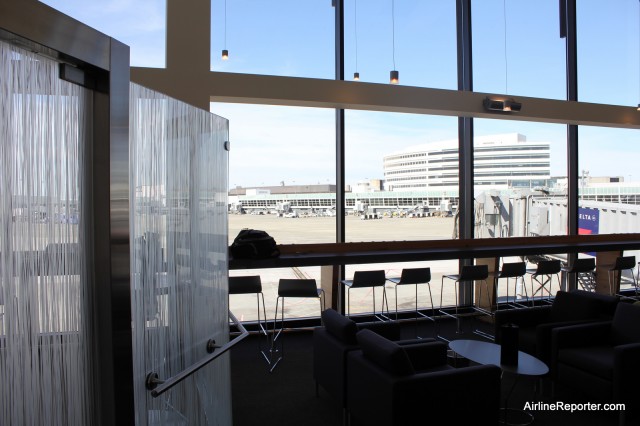 The lounge provides nice views to aircraft outside. 