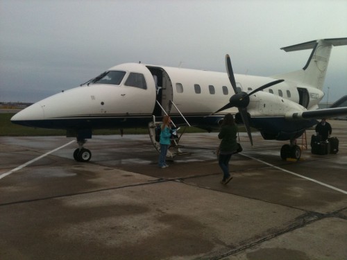 Mauiva's Embraer EMB-120 Brasàlia (N653CT) used to be a private plane, now it is an AirCruise.