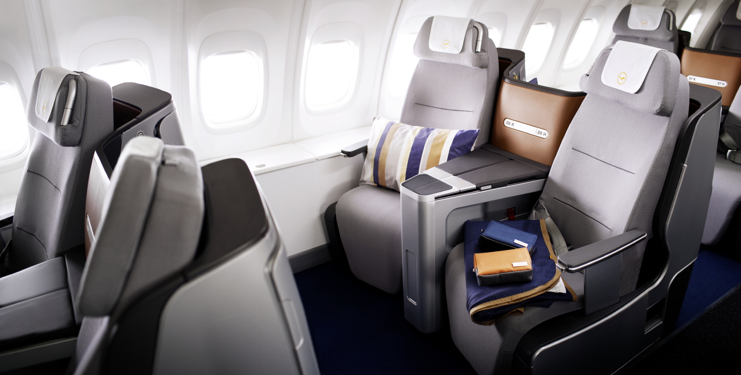 Lufthansa's new Business Class seat on the Boeing 747-8I. Click for larger. Photo from Lufthansa.