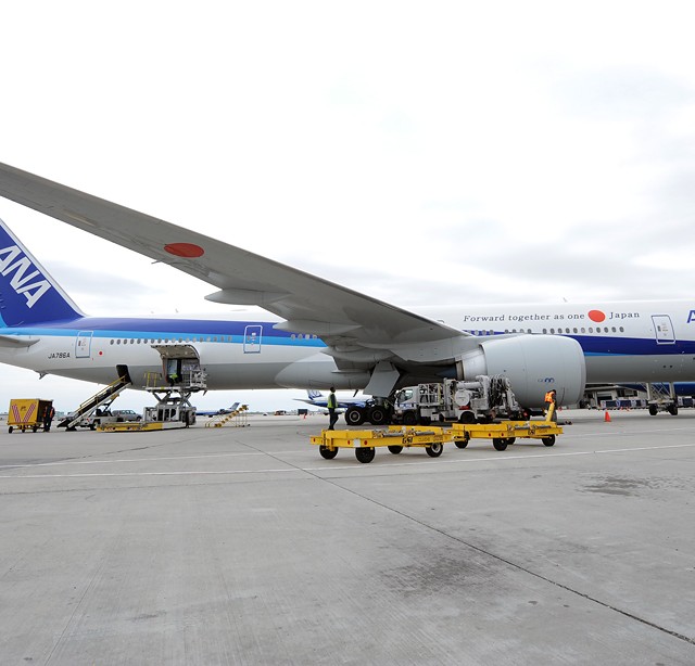 From the JFK tarmac: ANA Boeing 777-300ER (JA786A). Manny Gonzalez / NYCAviation