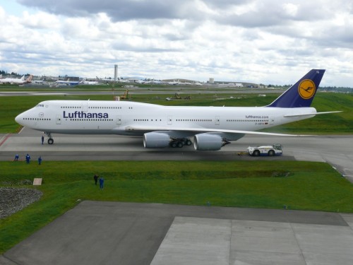 Lufthansa's Boeing 747-8I taxiing next to the Future of Flight. Photo by Chris Sloan / Airchive.com.