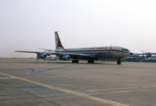 Air India Boeing 707 (VT-DJK) taken in London (LHR) in April 1969. Photo by Sir Hectimere.