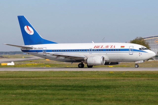 Belavia Boeing 737-500. 