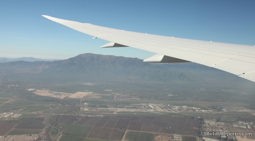 Before landing we did a fly-by Comodoro Arturo Merino Benà­tez International Airport (SCL). This is us heading back to land.