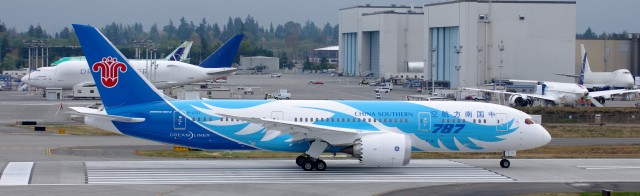 China Southern's first Boeing 787 Dreamliner to be delivered readies for take off at Paine Field. Photo by Malcolm Muir. 
