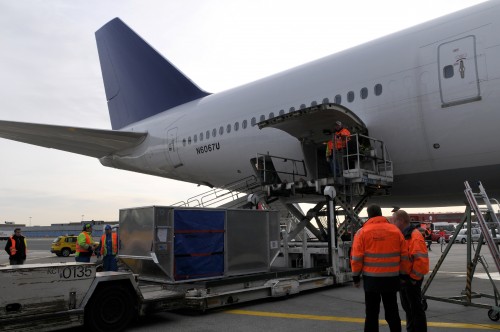 HI-RES IMAGE (click for larger). The Boeing 747-8I in action. Photo by Lufthansa.