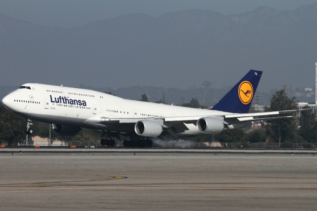 The Lufthansa 747-400 is a regular at LAX. This one has a bigger upper and lower deck. Photo by Brandon Farris / AirlineReporter.com. 