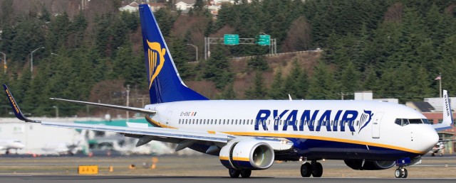 Ryanair Boeing 737 seen in Seattle before delivery. Photo by Jeremy Dwyer-Lindgren. 