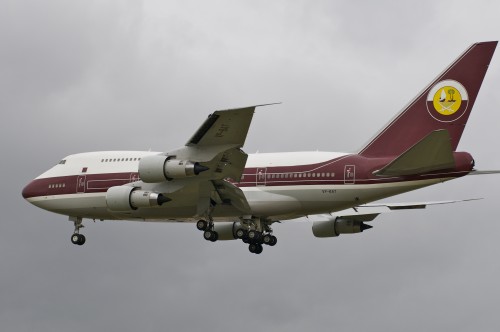 Boeing 747SP (VP-BAT) which shares a very similar livery. Photo by Robin Kearney / Flickr CC.