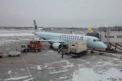 Oh here is my Air Canada E-190 leaving Toronto. You true airline geeks will know that is a lie. This is actually an Air Canada E-190 I caught while in Montreal -- there were no good shots of mine at Toronto.