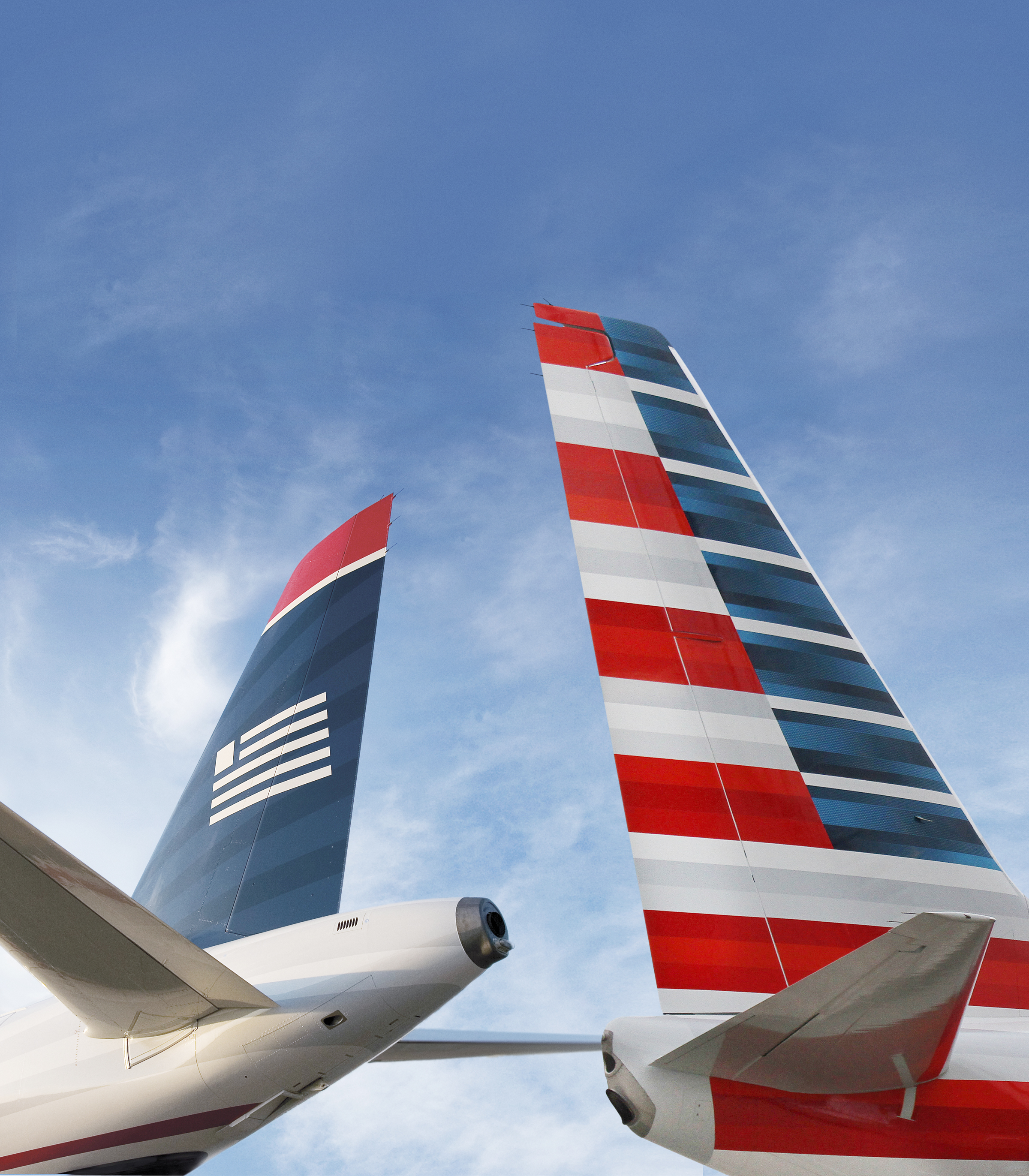 AMERICAN AIRLINES US AIRWAYS  NEW LOGO TIE BAR. 
