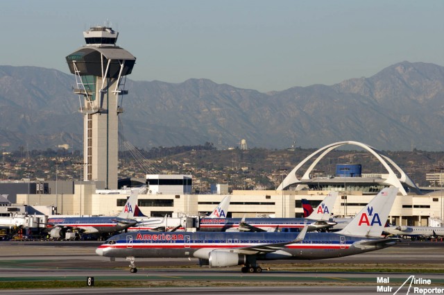 An American Airlines 757-200 at Los Angeles, a sight that can't last forever - Photo: Mal Muir / AirlineReporter.com