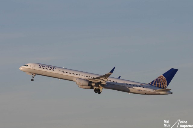 A United 757-300, the Aircraft that never ends - Photo: Mal Muir / AirlineReporter.com