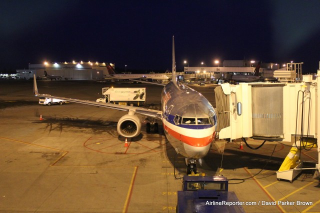 American Airlines Boeing 737-800 in Seattle. 