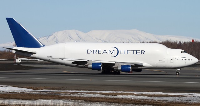 N718BA in Anchorage. Photo by Brandon Farris.