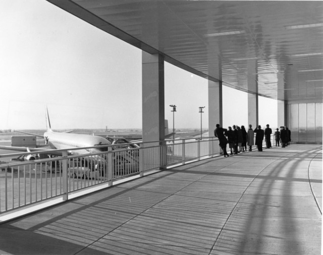 Aeroquay Observation Deck - yes, you could go outside and watch the planes! 