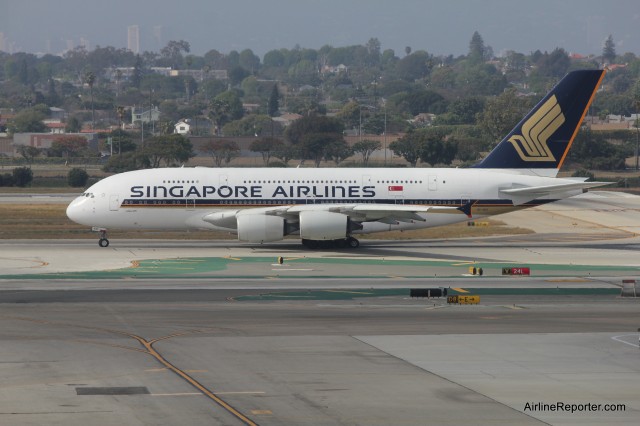 Singapore's Airbus A380 sets up for take off. 