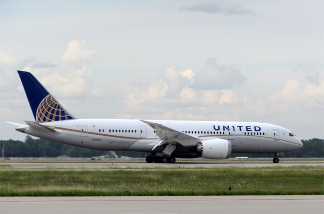 A United Boeing 787 Dreamliner. Photo by Jack Harty / Airchive.com. 