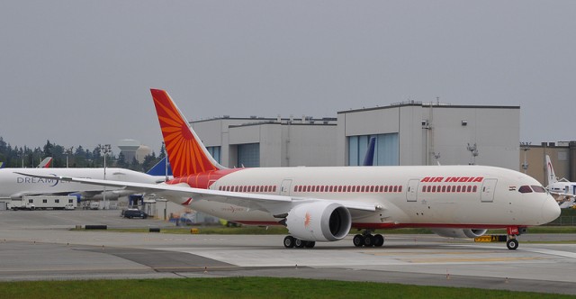 An Air India Boeing 787 at Paine Field. Photo by flyingAmelia. 