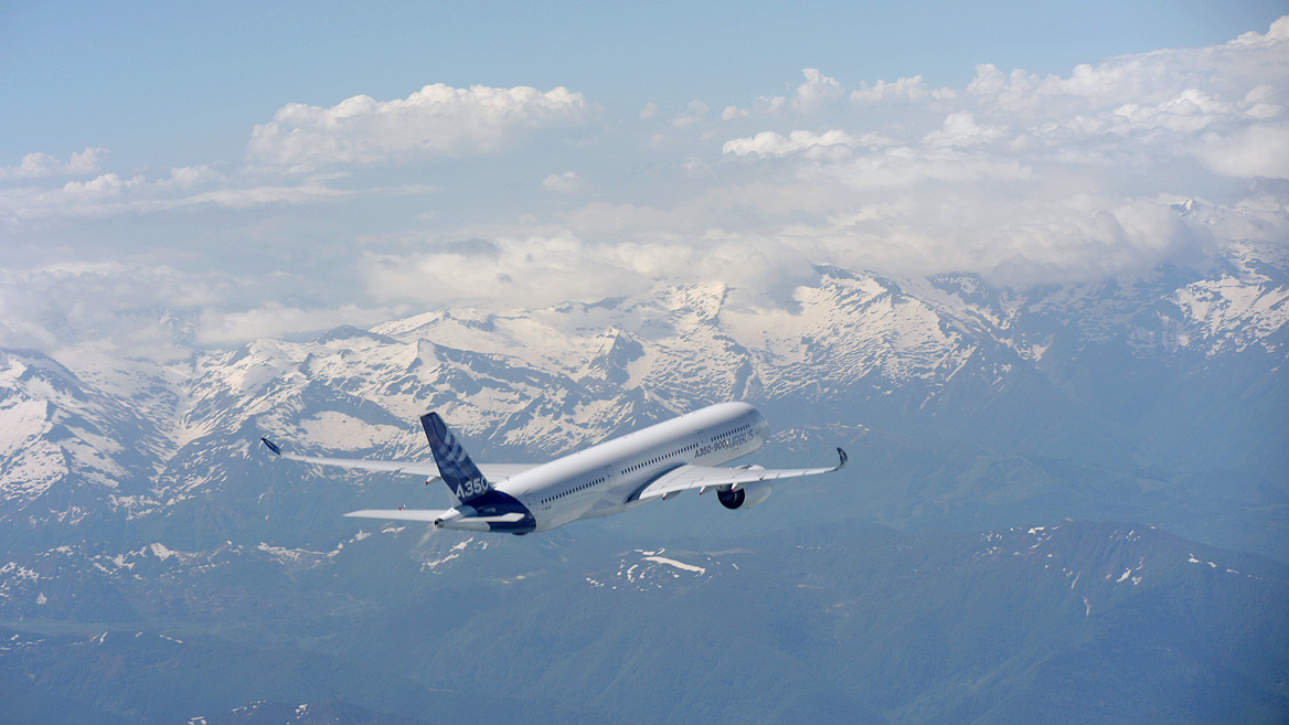 The first flight of the Airbus A350-900. Photo from Airbus.